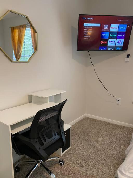 Your Warm Spacious Unit With Pool - Medical Center Houston Eksteriør bilde